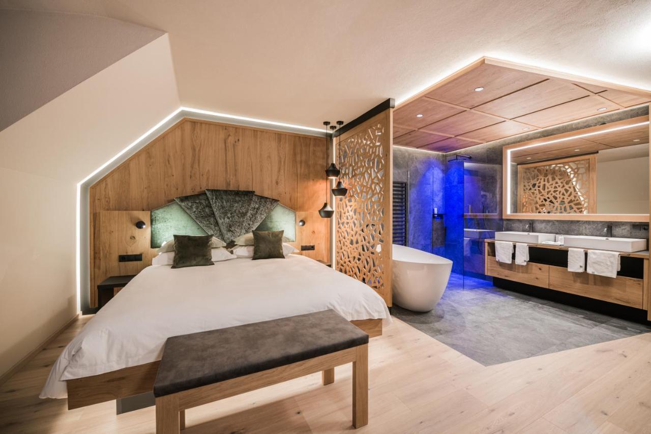 Majestic - Unique Spa Resort Brunico Eksteriør billede
