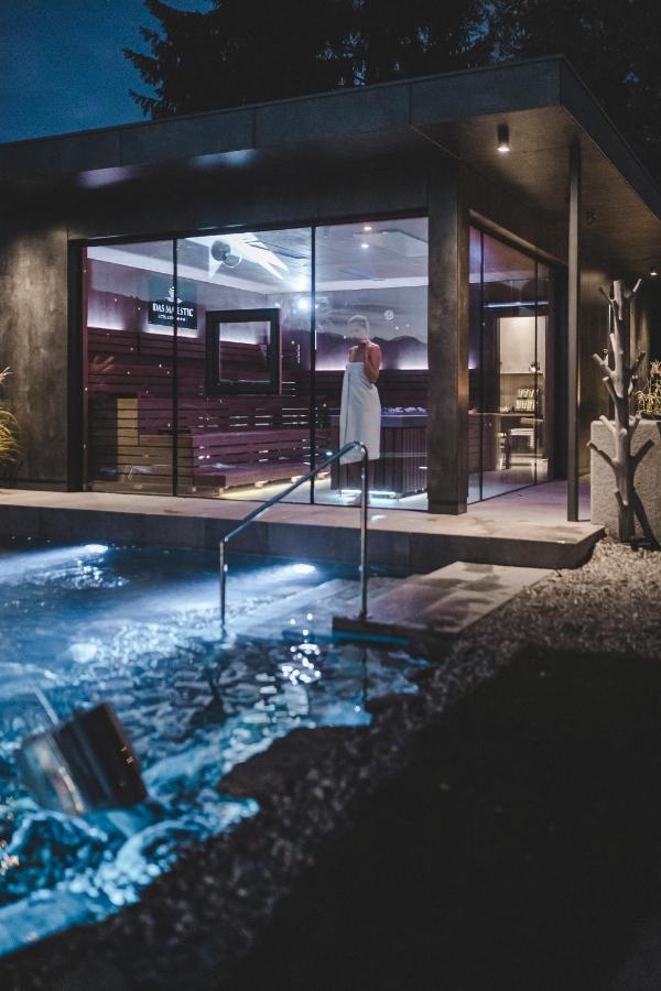 Majestic - Unique Spa Resort Brunico Eksteriør billede